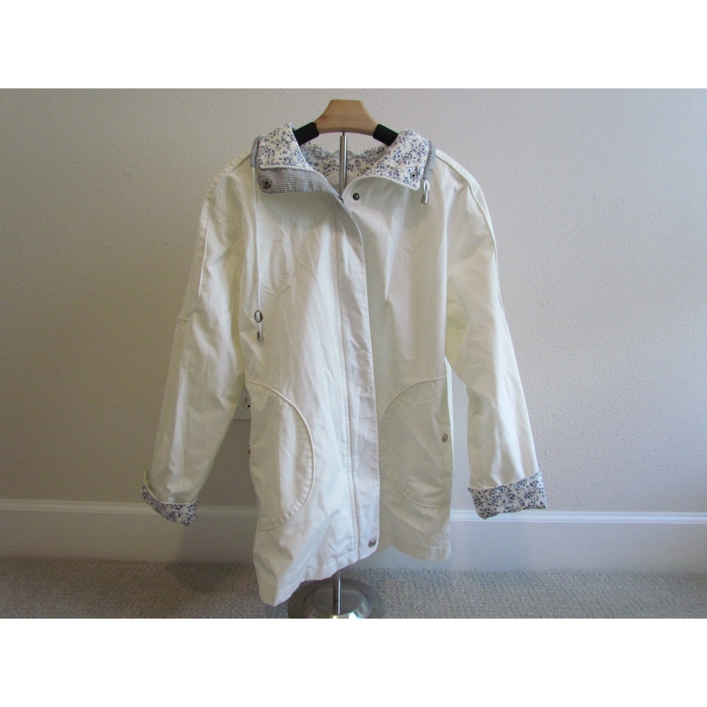 Vintage Mulberry Street Rain Jacket M White‎ Floral Coastal Cottagecore Anorak
